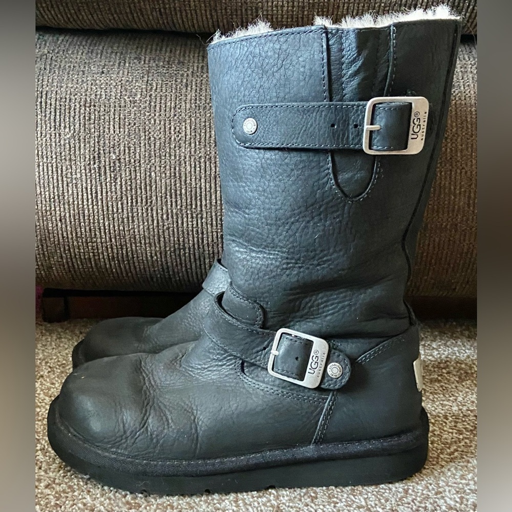UGG Women’s Black Biker Boots Kensington 5678 Leather Shearling  Size EU36/ US 5